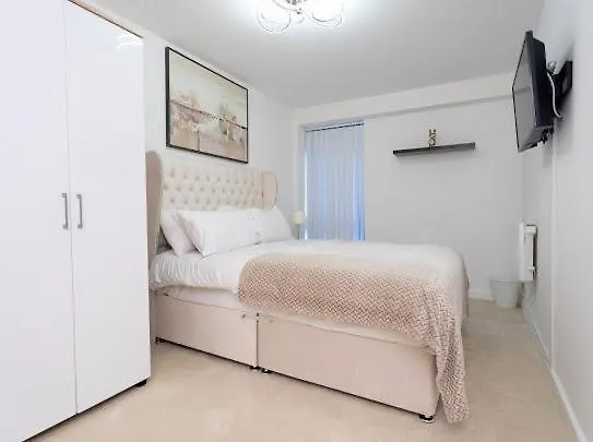 Valdeni Apartments Leeds  Leeds (West Yorkshire)